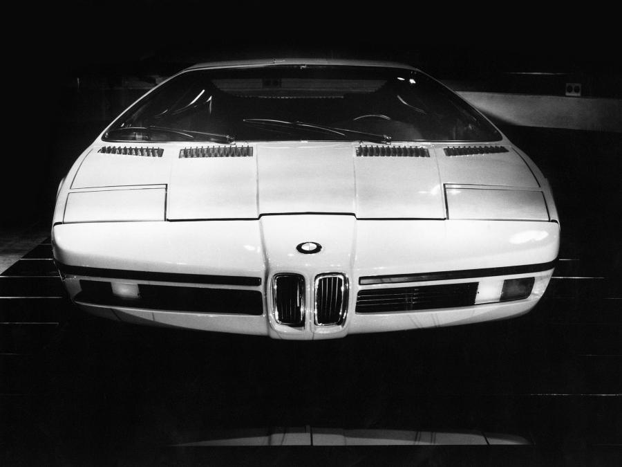  BMW Turbo Concept 1972 года  (фото 13 из 17)
